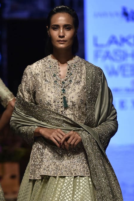 Jayanti Reddy Green Embroidered Kurta Lehenga Set Online at Aza Fashions Jayanti Reddy_Green Embroidered Kurta Lehenga Set _Online_at_Aza_Fashions