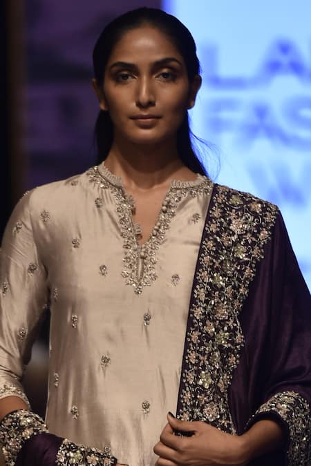 Jayanti Reddy_Beige Silk Embroidered Kurta Set _Online_at_Aza_Fashions