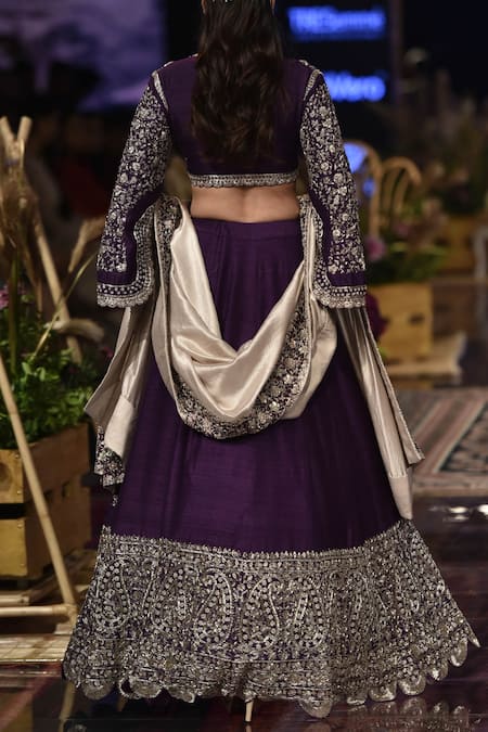 Shop_Jayanti Reddy_Purple Raw Silk Sweetheart Neck Embroidered Lehenga Set _at_Aza_Fashions