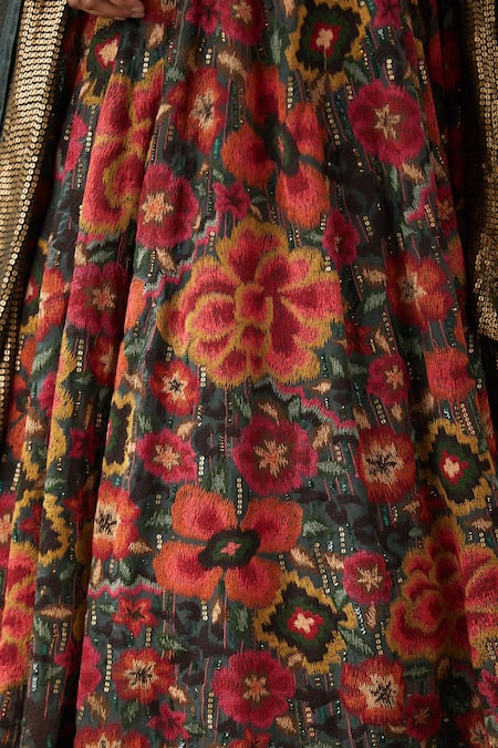 Shop Nakul Sen Green Chiffon Floral Print, Sequins Work Boat Neck Motif Lehenga Set Online at Aza Fashions Shop_Nakul Sen_Green Chiffon Floral Print, Sequins Work Boat Neck Motif Lehenga Set _Online_at_Aza_Fashions