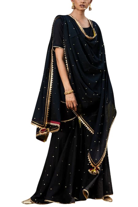 Kharakapas Polka Dotted Dupatta 