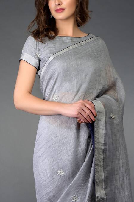 Talking Threads Grey Cotton, Chanderi, Kota Linen Bateau Saree With Blouse at Aza Fashions Talking Threads_Grey Cotton, Chanderi, Kota Linen Bateau Saree With Blouse _at_Aza_Fashions