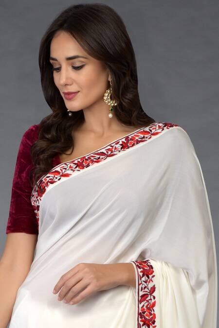 Shop_Talking Threads_Off White Pure Crepe Silk Embroidered Saree With Unstitched Blouse Fabric_Online_at_Aza_Fashions