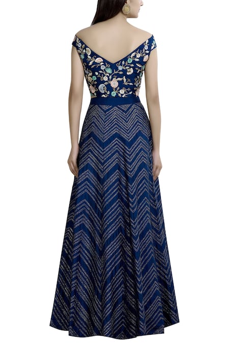 Shop Samatvam By Anjali Bhaskar Blue Silk Shantoon V-shaped Neckline Skirt Set at Aza Fashions Shop_Samatvam By Anjali Bhaskar_Blue Silk Shantoon V-shaped Neckline Skirt Set _at_Aza_Fashions