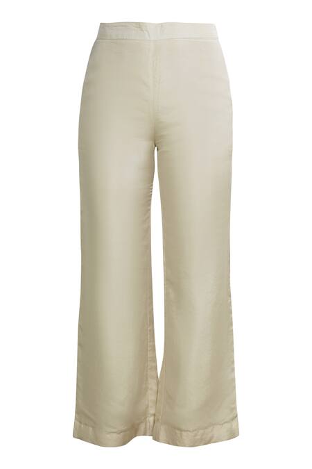 Shop_Samatvam By Anjali Bhaskar_Off White Shantoon, Habutai Silk Round Hand Embroidered Kurta Set _Online_at_Aza_Fashions