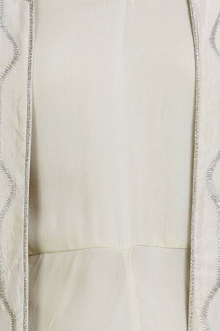 Samatvam By Anjali Bhaskar White Georgette, Habutai Silk Jumpsuit V Neck Jacket Round With Embroidered at Aza Fashions Samatvam By Anjali Bhaskar_White Georgette, Habutai Silk Jumpsuit V Neck Jacket Round With Embroidered _at_Aza_Fashions
