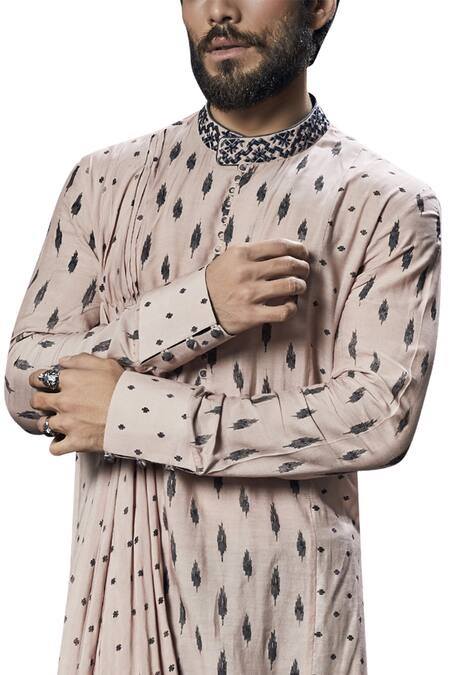 Shop Bubber Couture Grey Moga Silk Embroidered Kurta Set at Aza Fashions Shop_Bubber Couture_Grey Moga Silk Embroidered Kurta Set _at_Aza_Fashions