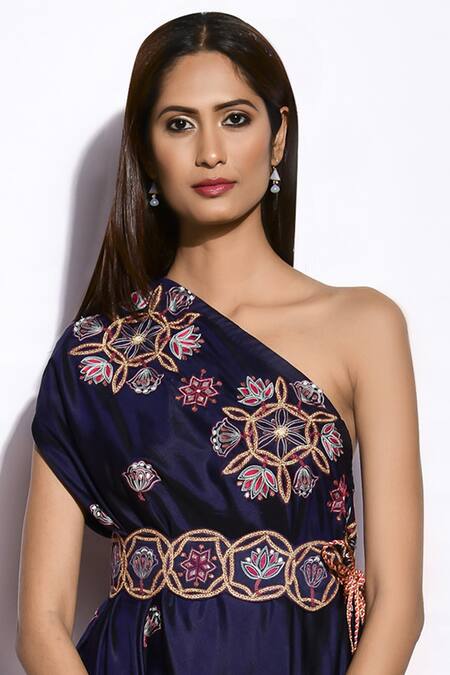 Swati Vijaivargie Blue Tunic Silk Pant Linen Asymmetric Embroidered With Online at Aza Fashions Swati Vijaivargie_Blue Tunic Silk Pant Linen Asymmetric Embroidered With _Online_at_Aza_Fashions