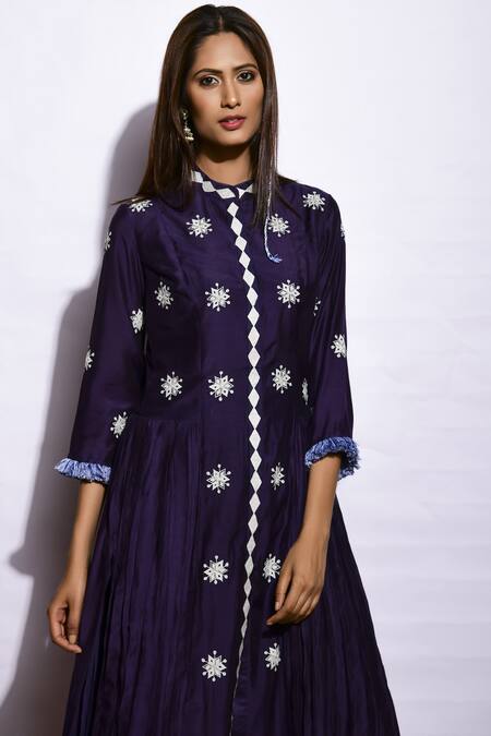 Buy Swati Vijaivargie Blue Silk Band Collar Embroidered Kurta Set Online at Aza Fashions Buy_Swati Vijaivargie_Blue Silk Band Collar Embroidered Kurta Set _Online_at_Aza_Fashions