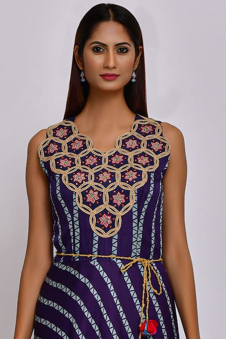 Shop_Swati Vijaivargie_Blue Linen Satin V-shaped Neckline Printed Flared Jumpsuit _Online_at_Aza_Fashions