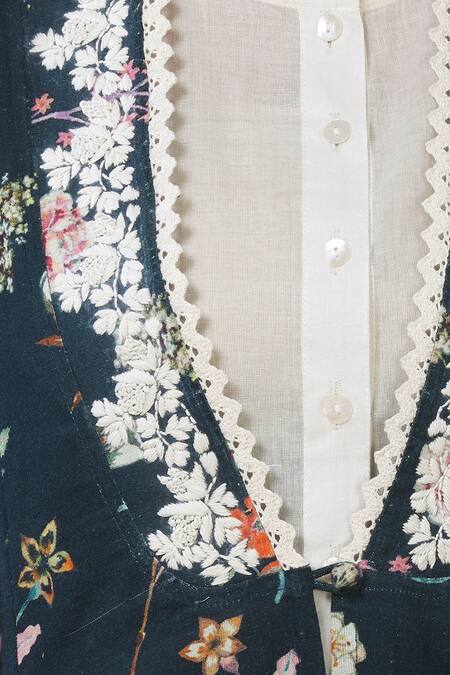 Aditi Beriwala_Blue Organic Cotton Outer Kurta V Neck Inner Kurta Round Printed _at_Aza_Fashions