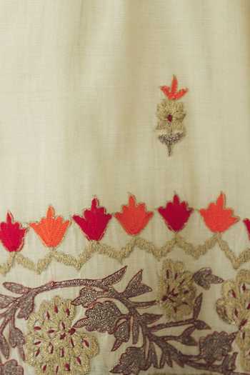 Heena Kochhar_Off White Chanderi Embroidered Kurta  Palazzo Set_at_Aza_Fashions