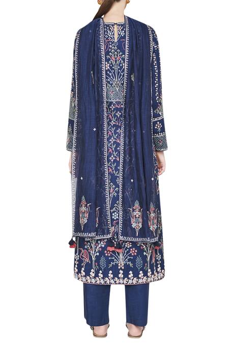 Shop_Grassroot By Anita Dongre_Bhavna Set_at_Aza_Fashions