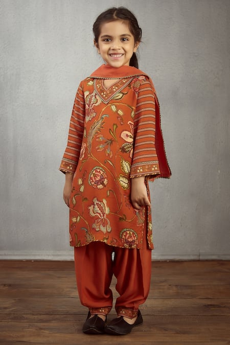 Buy Torani Orange Chanderi, Cotton, Silk Embroidery Printed Kurta Set Online at Aza Fashions Buy_Torani_Orange Chanderi, Cotton, Silk Embroidery Printed Kurta Set _Online_at_Aza_Fashions