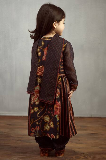 Shop Torani Black Chanderi, Cotton Printed Kurta Set at Aza Fashions Shop_Torani_Black Chanderi, Cotton Printed Kurta Set_at_Aza_Fashions
