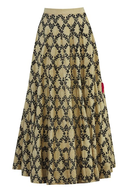 Shop Astha Narang Cream Raw Silk, Net Leaf Neck Embellished Lehenga Set Online at Aza Fashions Shop_Astha Narang_Cream Raw Silk, Net Leaf Neck Embellished Lehenga Set _Online_at_Aza_Fashions