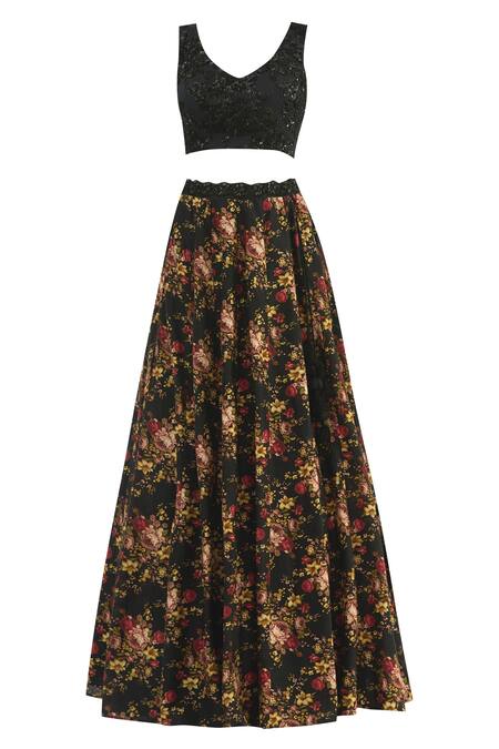 Shop Astha Narang Black Chanderi, Crepe V Neck Lehenga Set Online at Aza Fashions Shop_Astha Narang_Black Chanderi, Crepe V Neck Lehenga Set_Online_at_Aza_Fashions