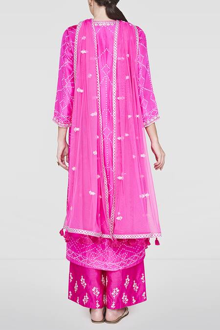 Shop Anita Dongre Purvi Set at Aza Fashions Shop_Anita Dongre_Purvi Set_at_Aza_Fashions