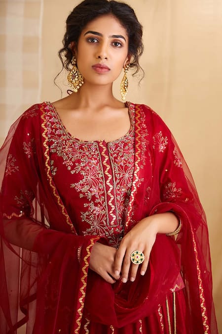 Shop Shyam Narayan Prasad Maroon Silk, Chanderi Brocade Round Embroidered Kurta Lehenga Set Online at Aza Fashions Shop_Shyam Narayan Prasad_Maroon Silk, Chanderi Brocade Round Embroidered Kurta Lehenga Set _Online_at_Aza_Fashions