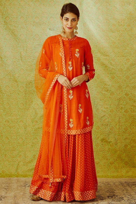 Shyam Narayan Prasad Silk Kurta Lehenga Set 