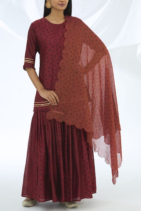 Shagun Manchanda_Maroon Chanderi Silk Round Kurta Sharara Set  _Online_at_Aza_Fashions