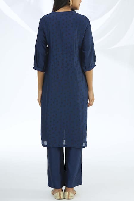 Shop_Shagun Manchanda_Blue Chanderi Silk Round Kurta Set  _at_Aza_Fashions
