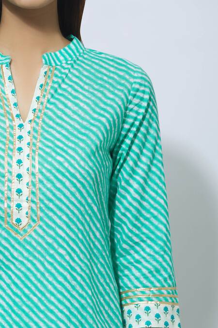 Samyukta Singhania_White Printed Kurta Set _at_Aza_Fashions