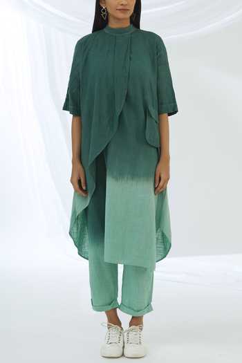 Chambray & Co. Green Cotton Linen Round Kurta Set Online at Aza Fashions Chambray & Co._Green Cotton Linen Round Kurta Set_Online_at_Aza_Fashions