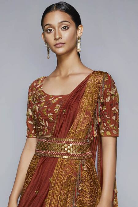 Buy RI.Ritu Kumar Green Rayon Crepe Round Printed Draped Saree Online at Aza Fashions Buy_RI.Ritu Kumar_Green Rayon Crepe Round Printed Draped Saree_Online_at_Aza_Fashions