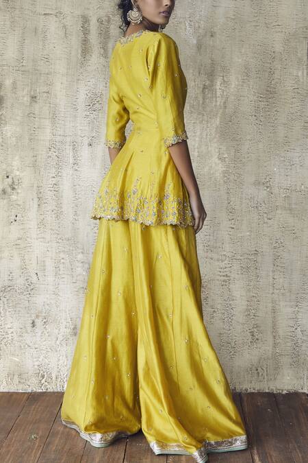 Shop Himani & Anjali Shah Yellow Chanderi Silk Embroidered Jacket Set at Aza Fashions Shop_Himani & Anjali Shah_Yellow Chanderi Silk Embroidered Jacket Set_at_Aza_Fashions