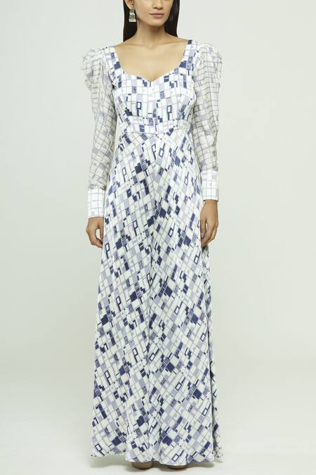 Buy_Vedika M_Blue Sweetheart Neck Satin Printed Jumpsuit_Online_at_Aza_Fashions