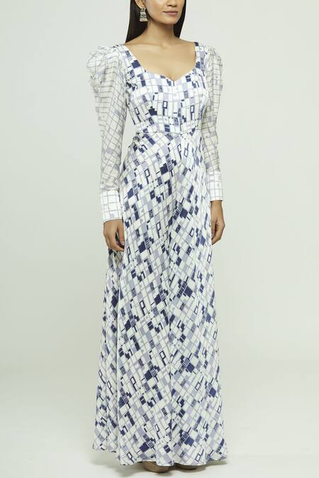 Vedika M_Blue Sweetheart Neck Satin Printed Jumpsuit_Online_at_Aza_Fashions