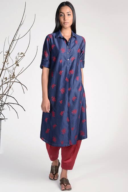 Umbar_Blue Silk Spread Collar Embroidered Kurta_Online_at_Aza_Fashions