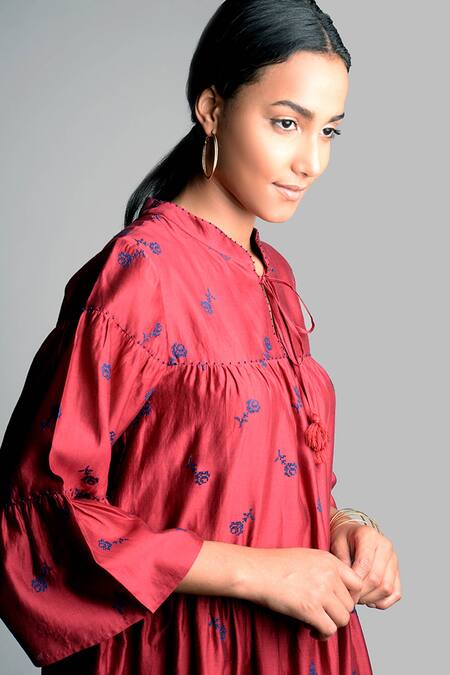 Buy Umbar Wine Silk And Cotton Blend Band Collar Embroidered Midi Dress Online at Aza Fashions Buy_Umbar_Wine Silk And Cotton Blend Band Collar Embroidered Midi Dress_Online_at_Aza_Fashions