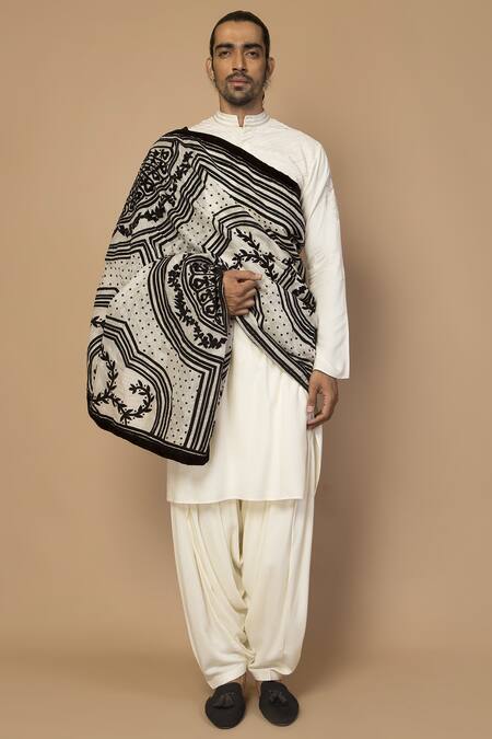 Siddartha Tytler_Off White Modal Embroidered Kurta _Online_at_Aza_Fashions