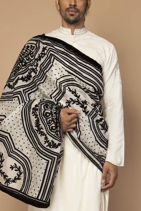Buy_Siddartha Tytler_Off White Modal Embroidered Kurta _Online_at_Aza_Fashions