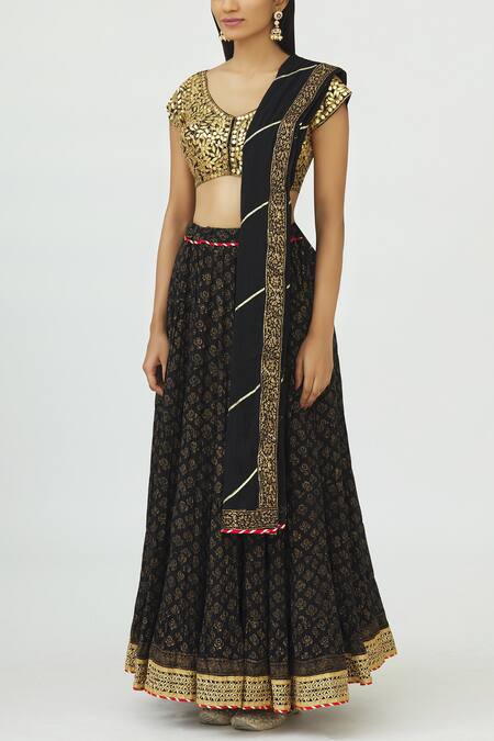 Shop Nazar By Indu Black Cotton Voil Round Print Lehenga Set Online at Aza Fashions Shop_Nazar By Indu_Black Cotton Voil Round Print Lehenga Set _Online_at_Aza_Fashions