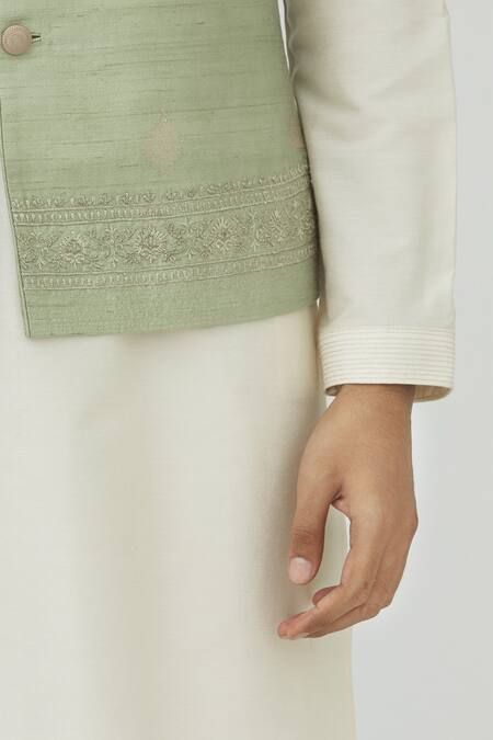 Vanshik_White Silk Bundi Kurta Set _at_Aza_Fashions