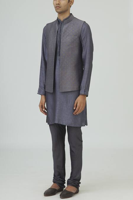 Vanshik Grey Silk Bundi Kurta Set Online at Aza Fashions Vanshik_Grey Silk Bundi Kurta Set _Online_at_Aza_Fashions