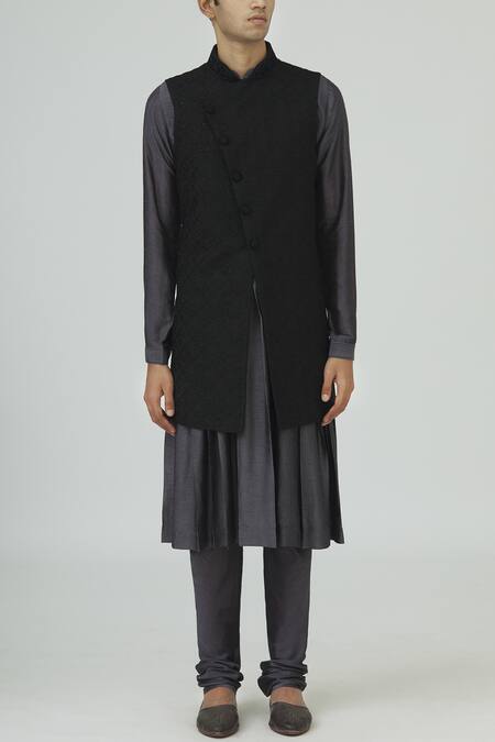 Vanshik Black Silk Bundi Kurta Set Online at Aza Fashions Vanshik_Black Silk Bundi Kurta Set _Online_at_Aza_Fashions