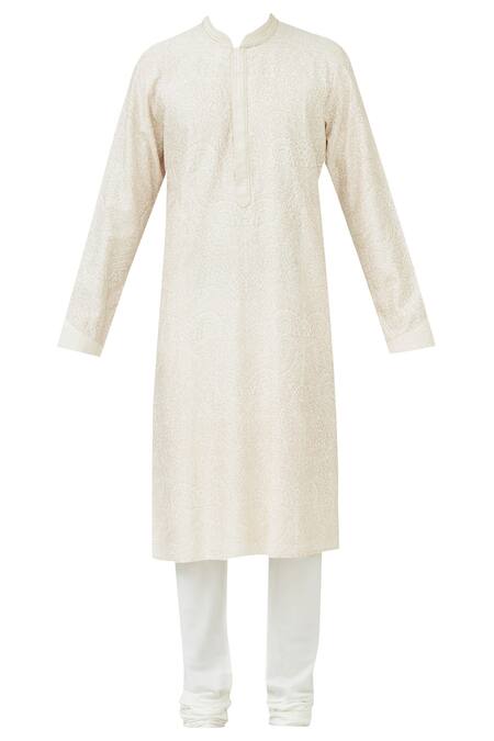 Buy Vanshik Off White Chanderi Silk Kurta Set Online at Aza Fashions Buy_Vanshik_Off White Chanderi Silk Kurta Set _Online_at_Aza_Fashions