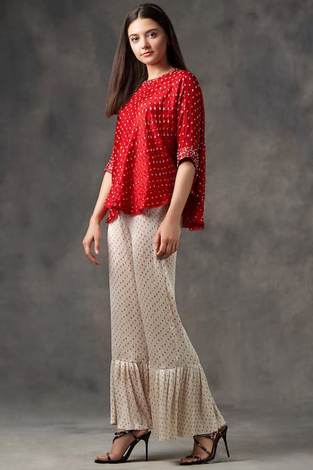 Twenty Nine_Red Gajji Silk Bandhani Round Top _Online_at_Aza_Fashions