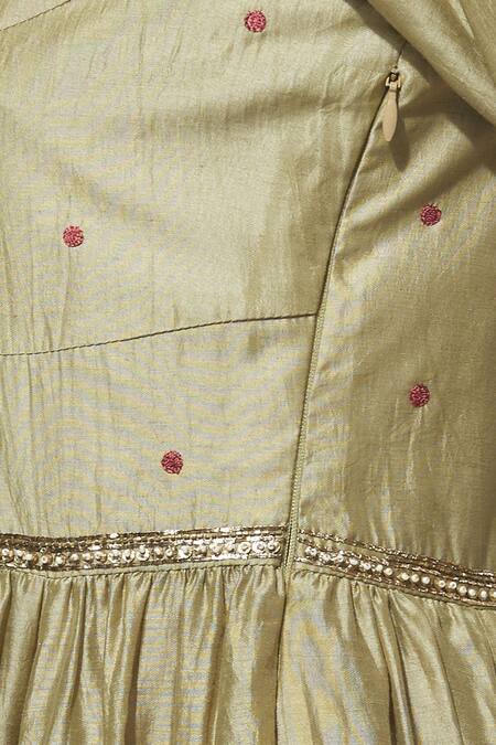 Virtuoso By Mekha And Anurag_Green Chanderi Leaf Neck Anarkali With Dupatta_at_Aza_Fashions