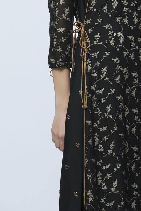 Virtuoso By Mekha And Anurag_Black Chanderi Round Block Print Kurta Palazzo Set_at_Aza_Fashions