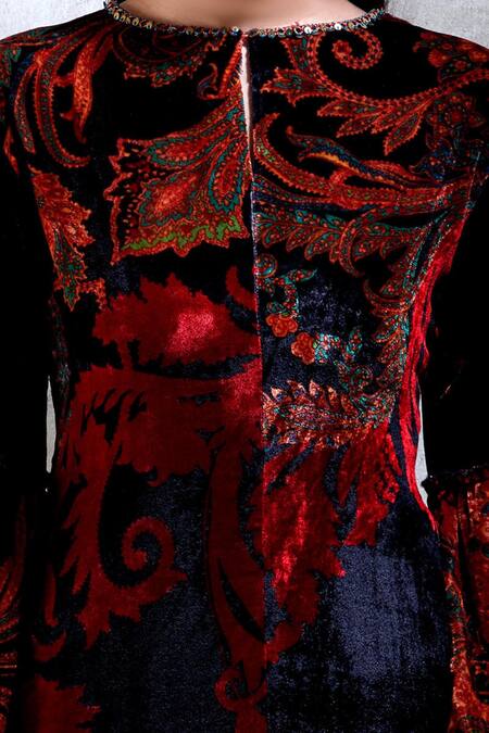 Shop_Ritu Kumar_Black Silk Velvet Round Printed Kurta Set_Online_at_Aza_Fashions