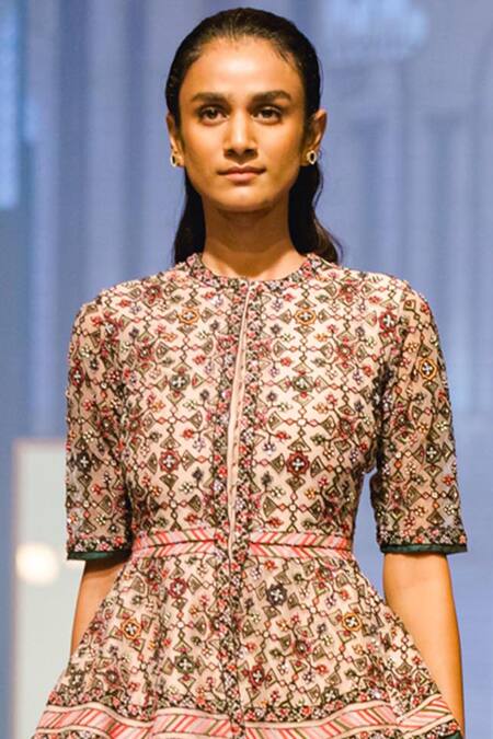 Buy Ridhi Mehra Off White Organza Round Embroidered Kurta Lehenga Set Online at Aza Fashions Buy_Ridhi Mehra_Off White Organza Round Embroidered Kurta Lehenga Set _Online_at_Aza_Fashions