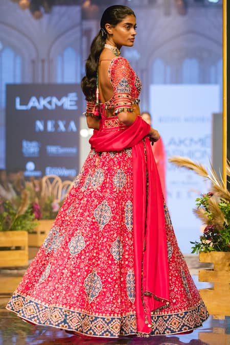 Ananya Panday's pastel Tarun Tahiliani lehenga is ideal for romantic brides  | Vogue India | Wedding Wardrobe