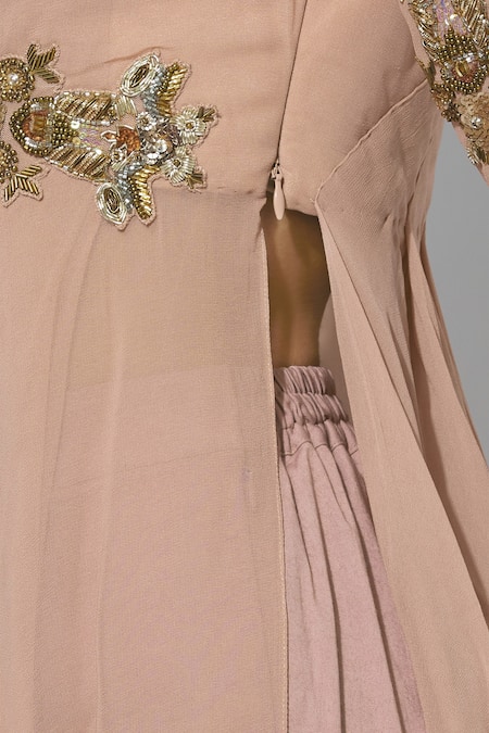 NIDHIKA SHEKHAR Beige Silk V-shaped Asymmetric Kurta Set at Aza Fashions NIDHIKA SHEKHAR_Beige Silk V-shaped Asymmetric Kurta Set _at_Aza_Fashions