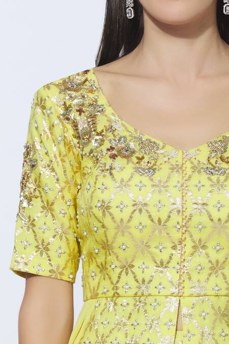 NIDHIKA SHEKHAR Yellow Georgette Round Chanderi Kurta Lehenga Set at Aza Fashions NIDHIKA SHEKHAR_Yellow Georgette Round Chanderi Kurta Lehenga Set _at_Aza_Fashions