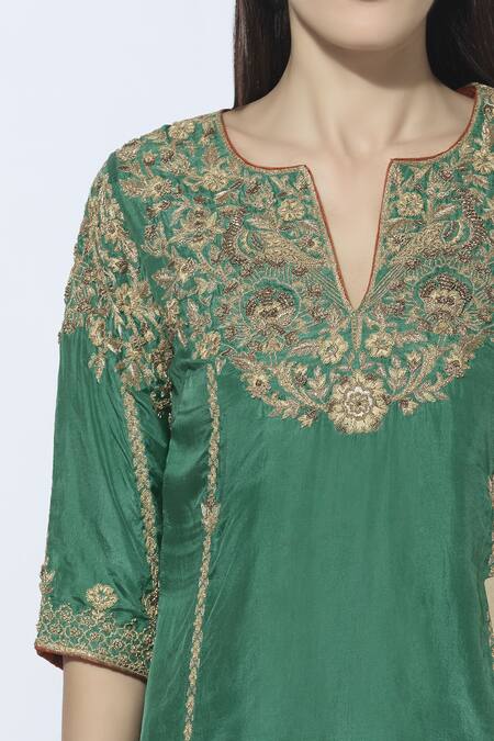 Samatvam By Anjali Bhaskar_Green Dupion Silk, Shantoon Round Embroidered Kurta Sharara Set _at_Aza_Fashions